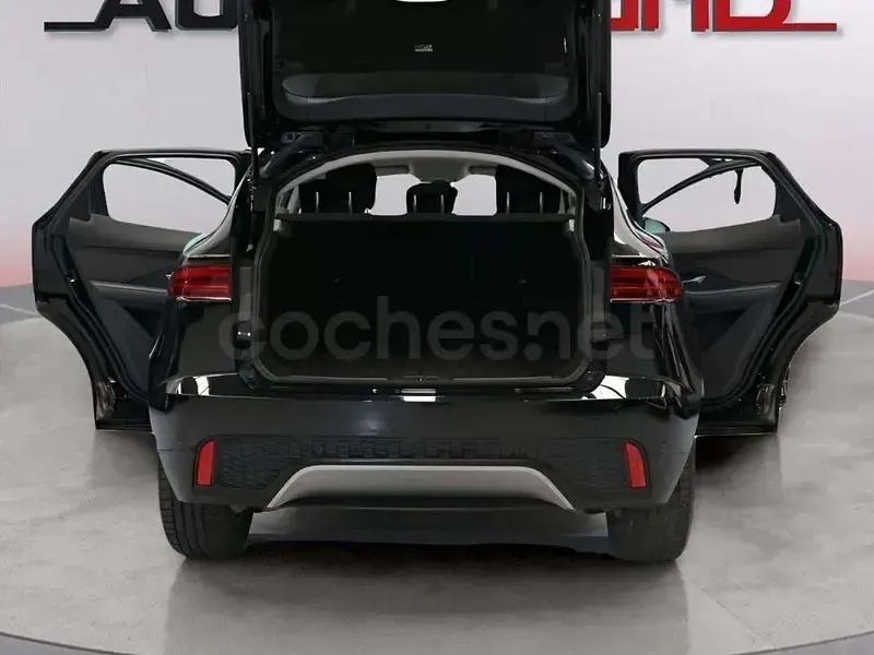 Usado Jaguar E-Pace S 150 CV (110 kW) 2020 Negro SUV