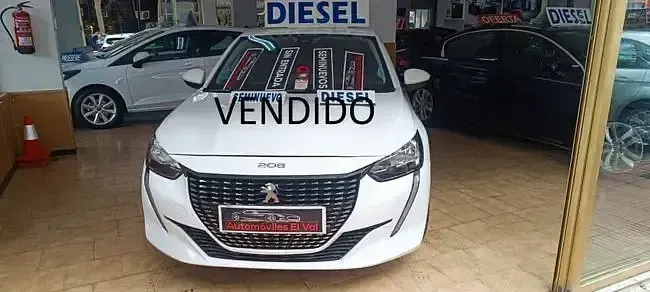 Usado Peugeot 208 Active 100 CV (73 kW) 2021 Blanco Utilitario