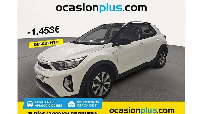 Blanco Usado 2022 Kia Stonic SUV | 14.537 € (Precio justo) - Imagen 1/4