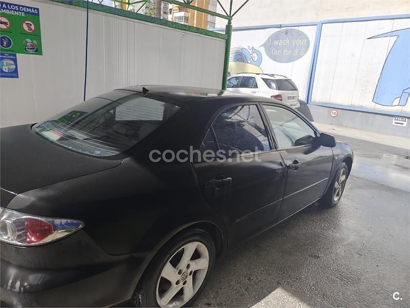 Usado Mazda 6 Active 136 CV (100 kW) 2005 Negro Berlina
