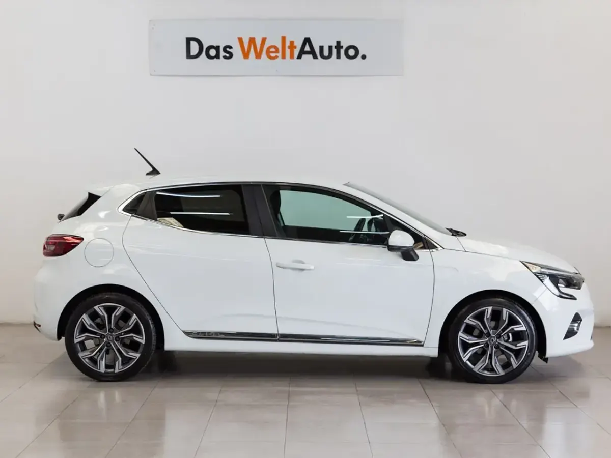 Usado Renault Clio Zen 85 CV (62 kW) 2020 Blanco