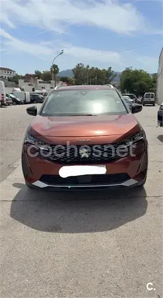 Usado Peugeot 5008 Style 130 CV (95 kW) 2022 Naranja SUV
