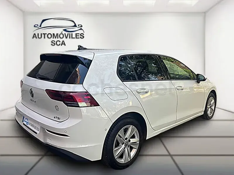 Usado VW Golf VIII Life 110 CV (80 kW) 2022 Blanco Berlina