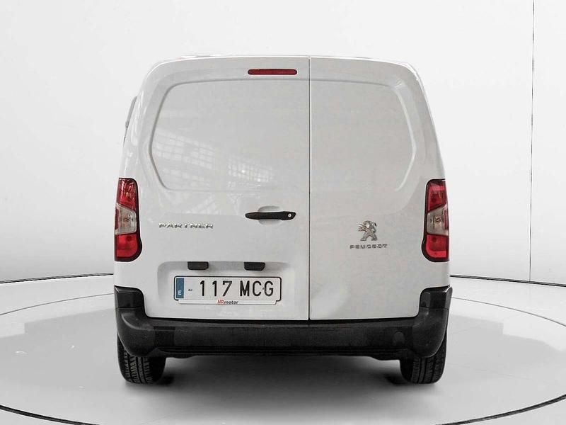 Usado Peugeot Partner 102 CV (75 kW) 2022 Blanco Monovolumen