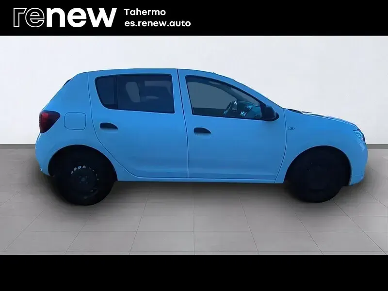 Usado Dacia Sandero Ambiance 75 CV (55 kW) 2017 Blanco Berlina