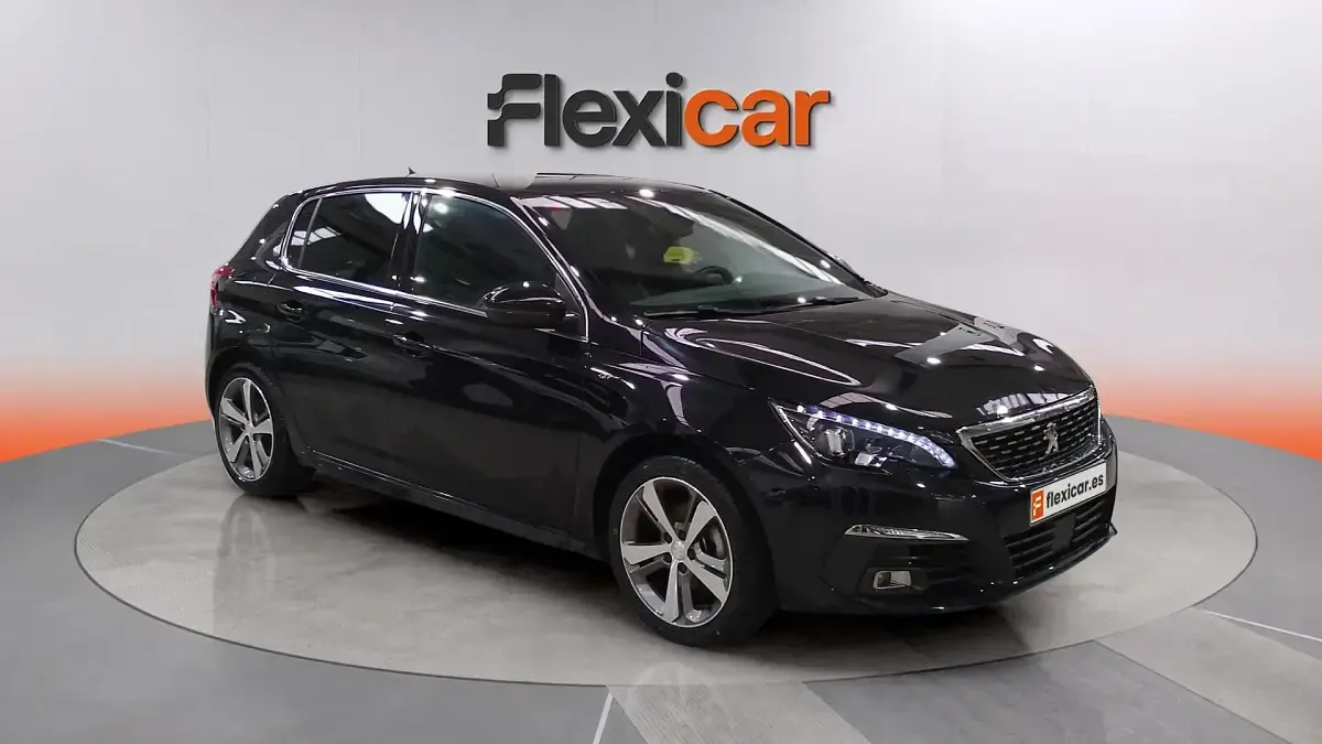 Occasion Peugeot 308 GT 130 PK (95 kW) 2021 Zwart Sedan