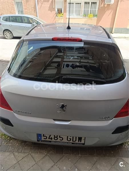 Usado Peugeot 308 Sport 110 CV (80 kW) 2007 Gris / plata Utilitario
