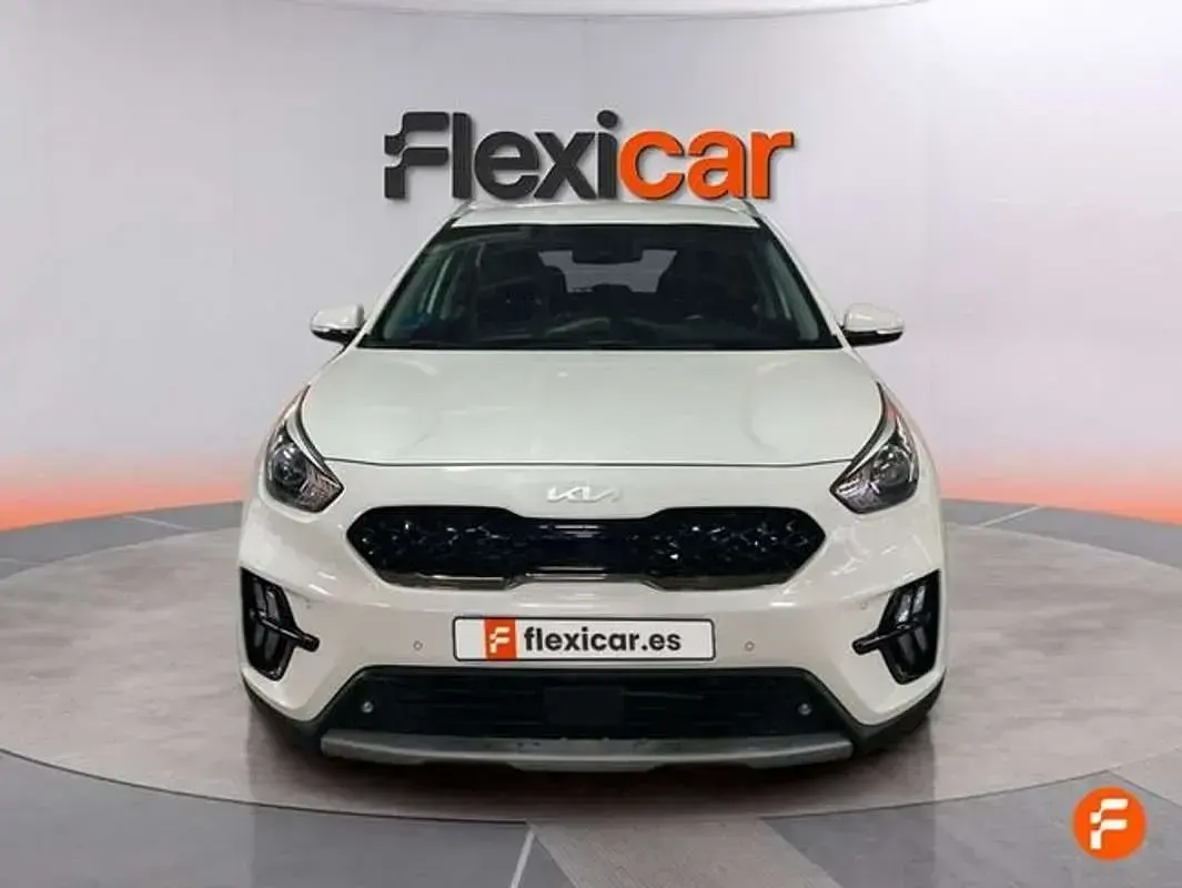 Usado Kia Niro 141 CV (103 kW) 2021 Blanco SUV