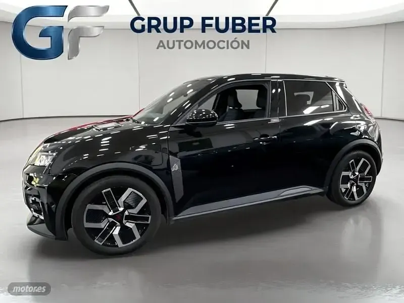 Usado Renault 5 E-Tech Urban 89 kW (122 CV) 2025 Negro Berlina