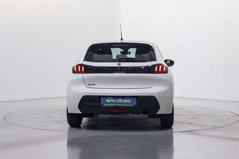Usado Peugeot 208 Active 102 CV (75 kW) 2021 Blanco Utilitario