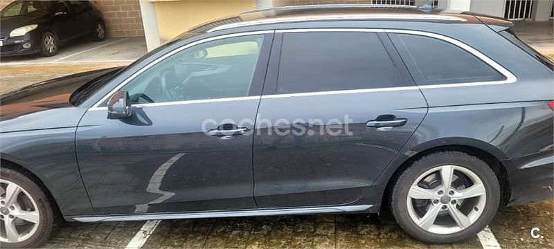 Usado Audi A4 Advanced Plus 163 CV (119 kW) 2020 Gris / plata Familiar