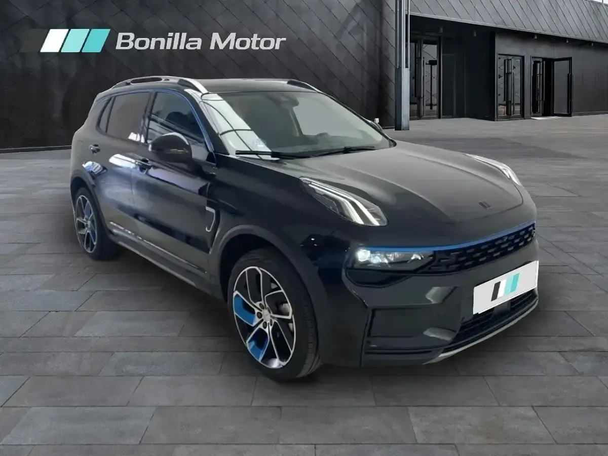 Usado Lynk & Co 01 261 CV (191 kW) 2022 Negro SUV