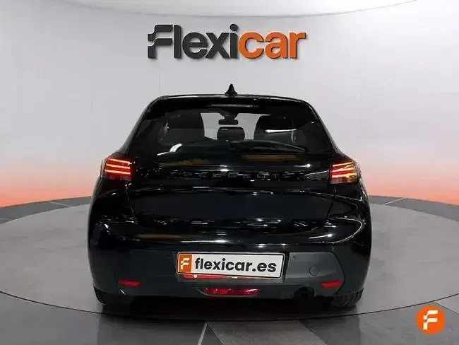 Occasion Peugeot 208 Allure 100 PK (73 kW) 2024 Zwart Hatchback