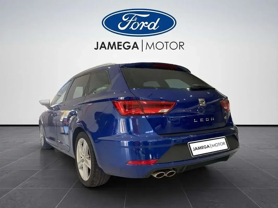 Usado Seat Leon ST FR 150 HP (110 kW) 2020 Azul Carrinha