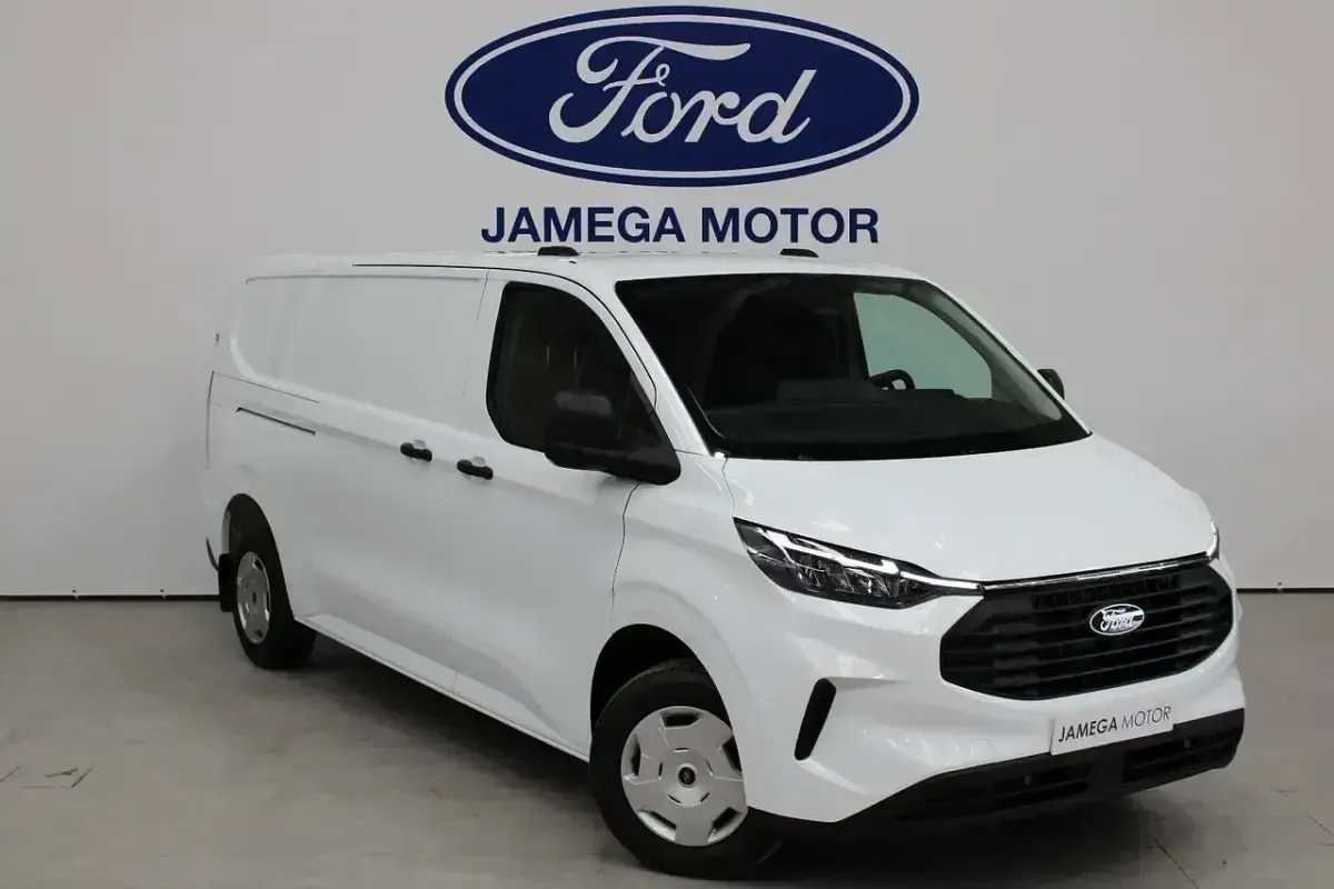 Usado Ford Transit Custom Trend 150 CV (110 kW) 2024 Blanco Van