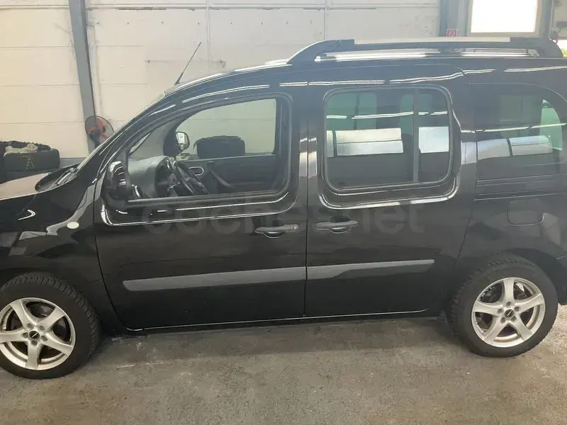 Usado Mercedes Citan 111 110 CV (80 kW) 2015 Negro Monovolumen