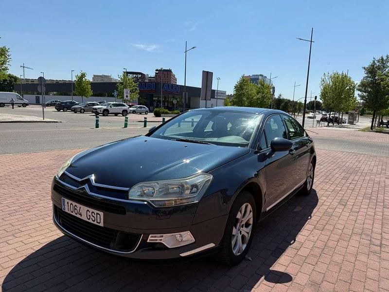 Usado Citroën C5 Business Class 140 HP (102 kW) 2010 Azul Sedan