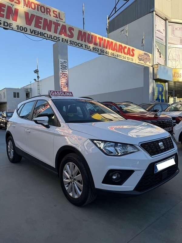 Usado Seat Arona Style 110 CV (80 kW) 2021 Blanco SUV