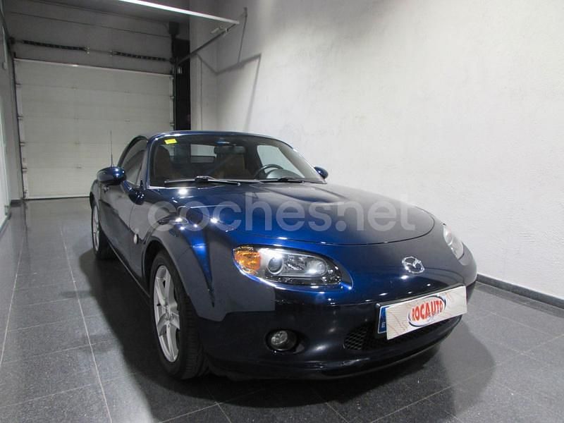 Usado Mazda MX5 Active 126 CV (92 kW) 2007 Azul Descapotable