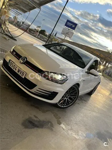 Usado VW Golf VII GTI 220 CV (161 kW) 2015 Blanco Berlina