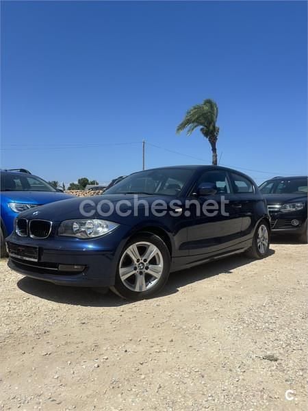 Azul Usado 2010 BMW 118 Utilitario | 6499 € (Super precio) - Imagen 1/4