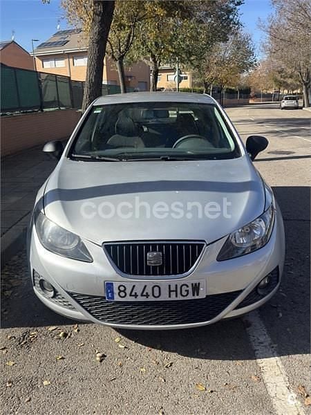 Gris / plata Usado 2011 Seat Ibiza Berlina | 4700 € (Buen precio) - Imagen 1/4