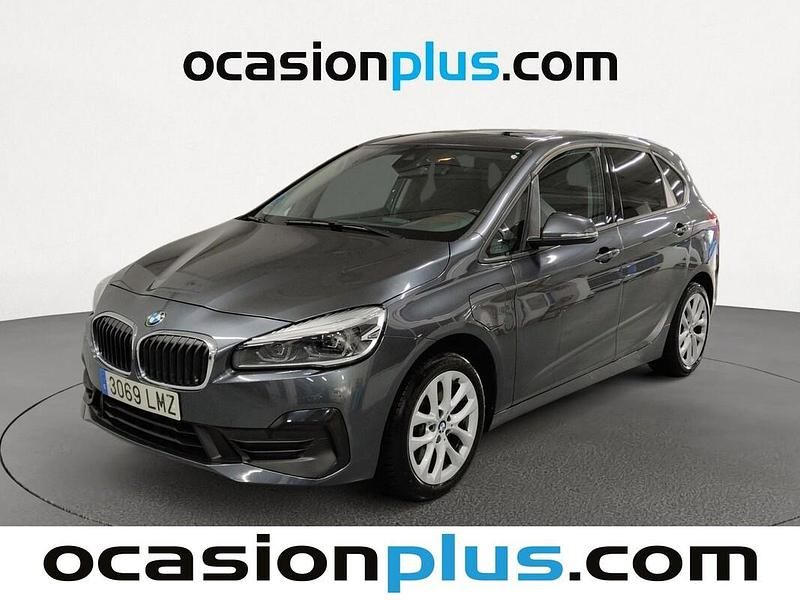 Gris Usado 2021 BMW 225 Active Tourer iPerformance Monovolumen | 15.719 € - Imagen 1/4