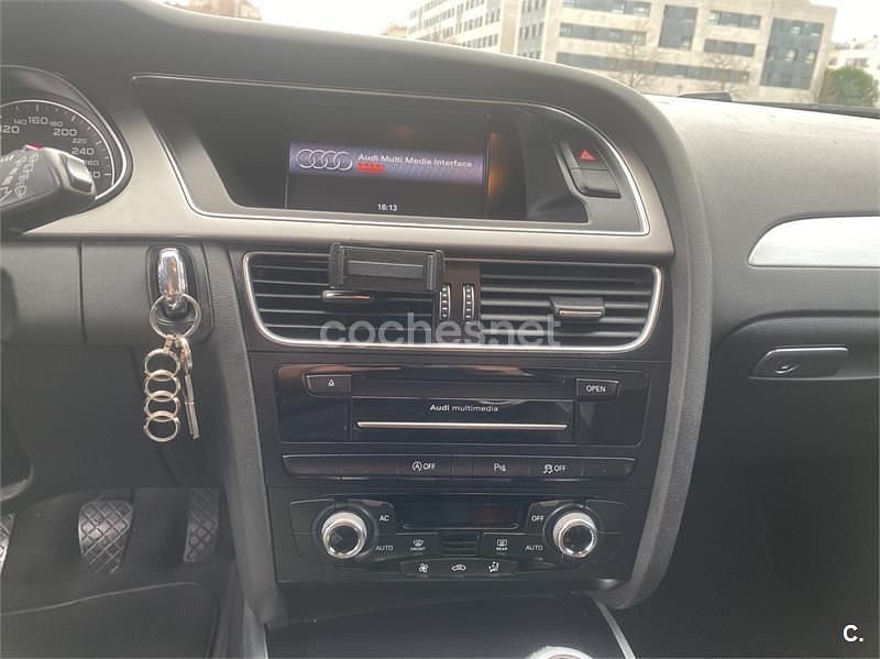 Usado Audi A4 S-Line 177 CV (130 kW) 2014 Negro Familiar