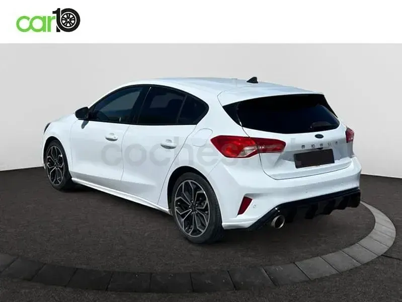 Usado Ford Focus ST-Line 125 CV (91 kW) 2021 Blanco Berlina