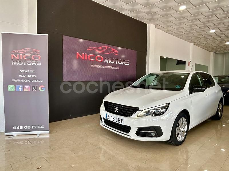 Blanco Usado 2019 Peugeot 308 Allure Berlina | 7999 € (Buen precio) - Imagen 1/4