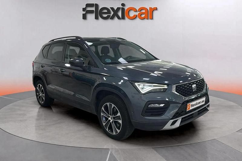 Usado Seat Ateca Style 150 CV (110 kW) 2021 Gris SUV