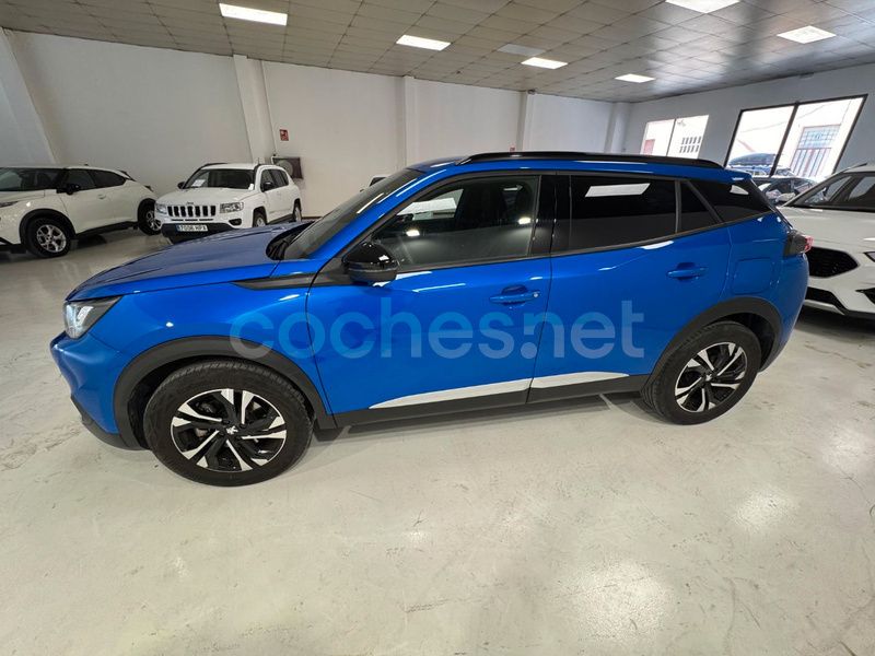 Usado Peugeot 2008 Allure 130 CV (95 kW) 2022 Azul SUV