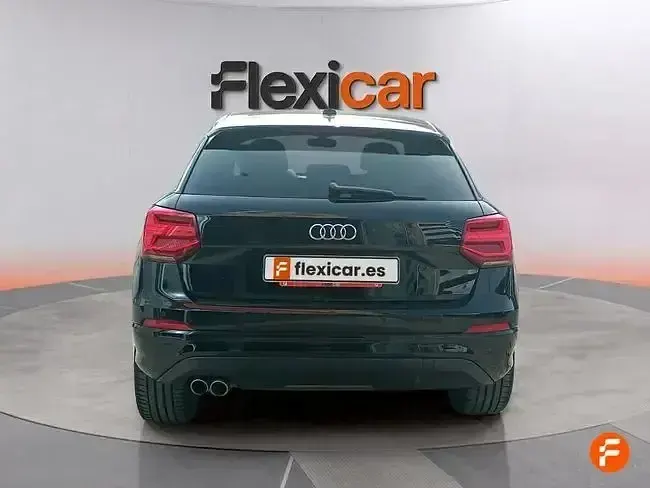 Usado Audi Q2 Advanced Plus 150 CV (110 kW) 2020 Negro SUV