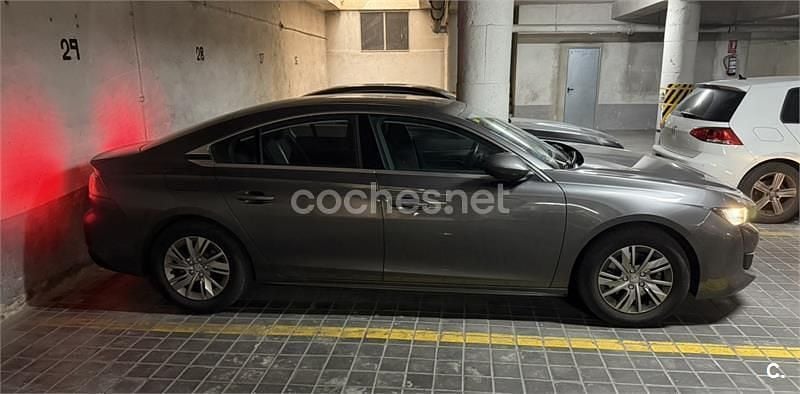 Usado Peugeot 508 Business-Line 130 CV (95 kW) 2020 Gris / plata Berlina