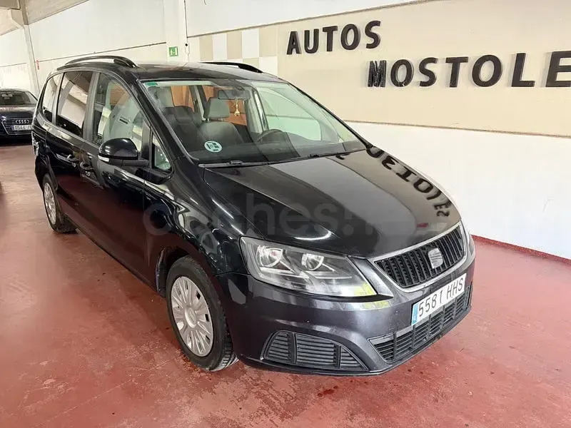 Usado Seat Alhambra Reference 140 CV (102 kW) 2011 Negro Monovolumen