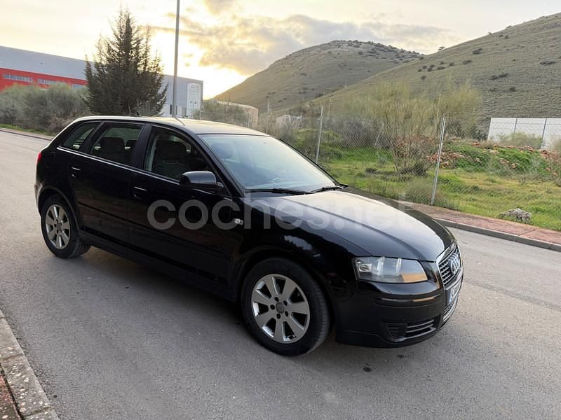 Usado Audi A3 Ambition 140 CV (102 kW) 2006 Negro Berlina