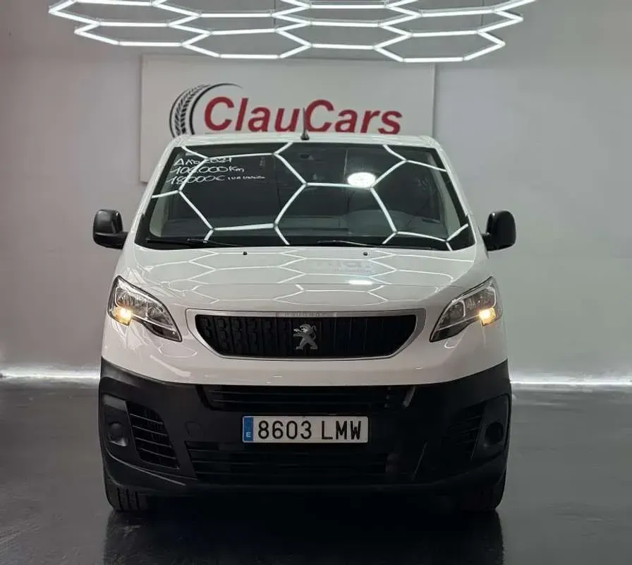 Usado Peugeot Expert S 122 CV (89 kW) 2021 Blanco Van