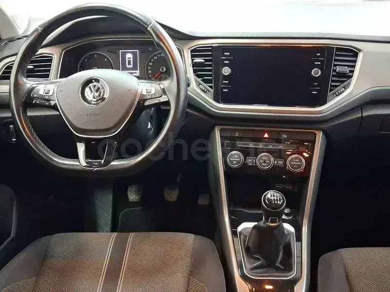 Usado VW T-Roc Advance 115 CV (84 kW) 2020 Naranja SUV