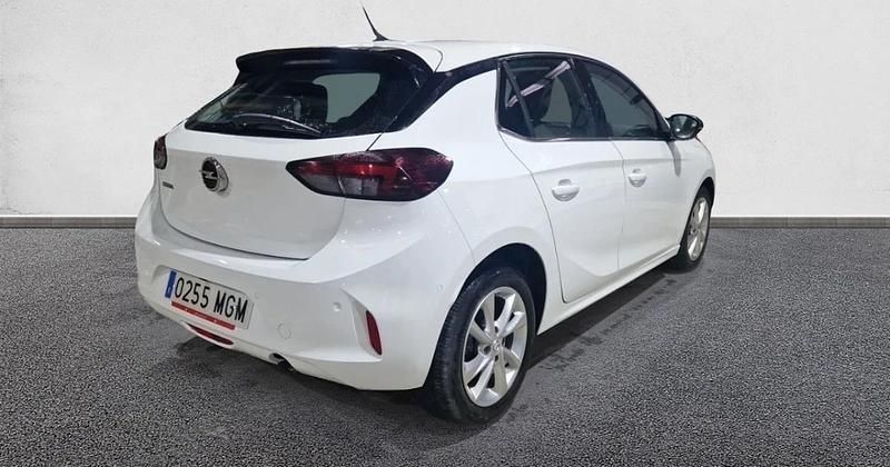 Usado Opel Corsa Elegance 100 CV (73 kW) 2023 Utilitario