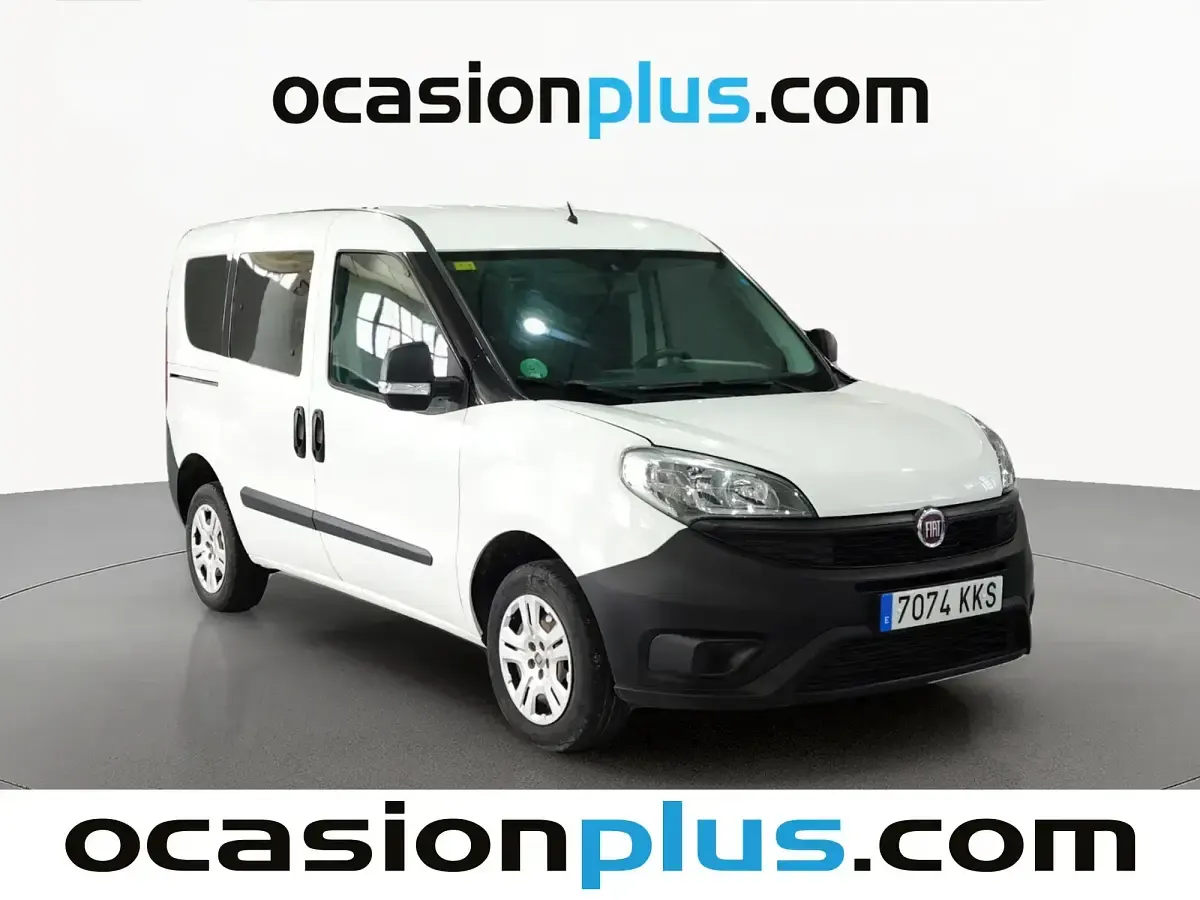 Usado Fiat Doblò Pop 95 HP (69 kW) 2018 Branco Monovolume