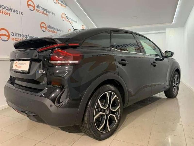 Usado Citroën e-C4 Shine 100 kW (136 CV) 2022 Negro SUV