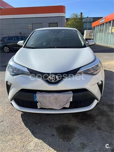 Blanco Usado 2023 Toyota C-HR Advance SUV | 26.900 € (Precio justo) - Imagen 1/4