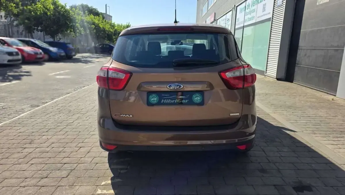 Usado Ford C-MAX Titanium 125 CV (91 kW) 2013 Marrón Monovolumen