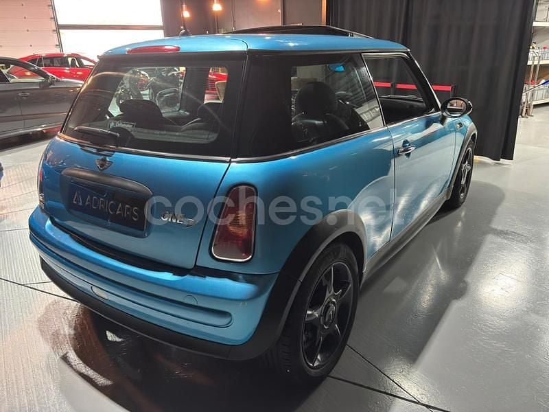 Usado Mini One D 75 CV (55 kW) 2003 Azul Utilitario