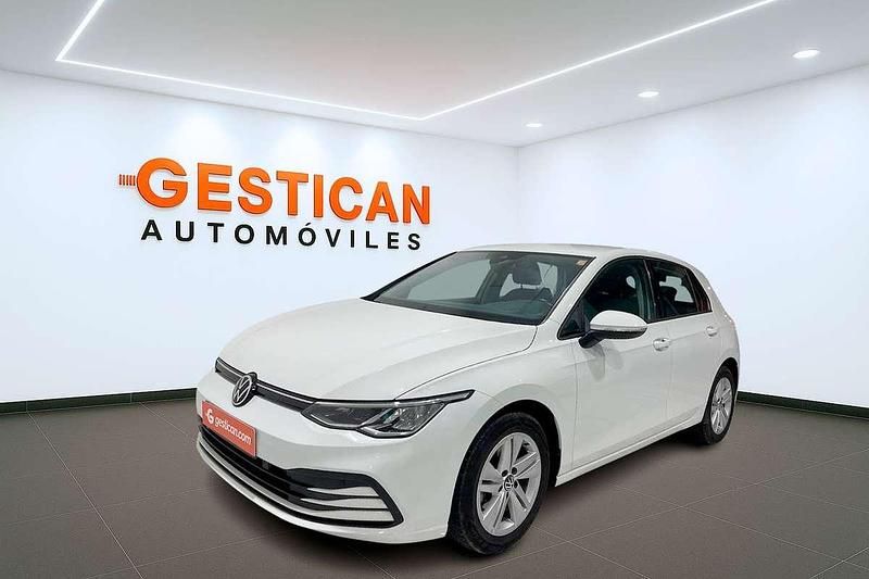 Blanco Usado 2021 VW Golf VIII Utilitario | 16.990 € (Buen precio) - Imagen 1/4
