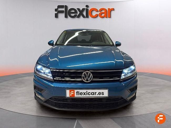 Usado VW Tiguan Edition 125 CV (91 kW) 2018 Azul SUV