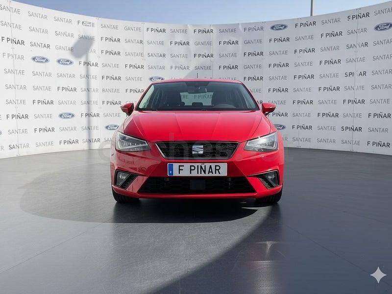 Usado Seat Ibiza Style Plus 110 CV (80 kW) 2022 Rojo Utilitario
