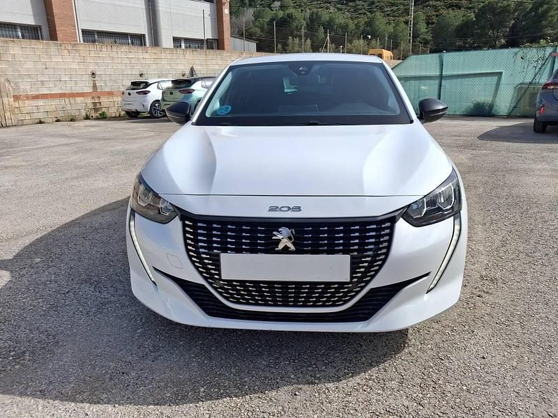 Usado Peugeot 208 Active 100 CV (73 kW) 2022 Blanco Utilitario