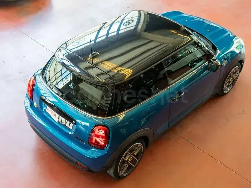 Usado Mini Cooper SE 135 kW (184 CV) 2022 Eléctrico Utilitario