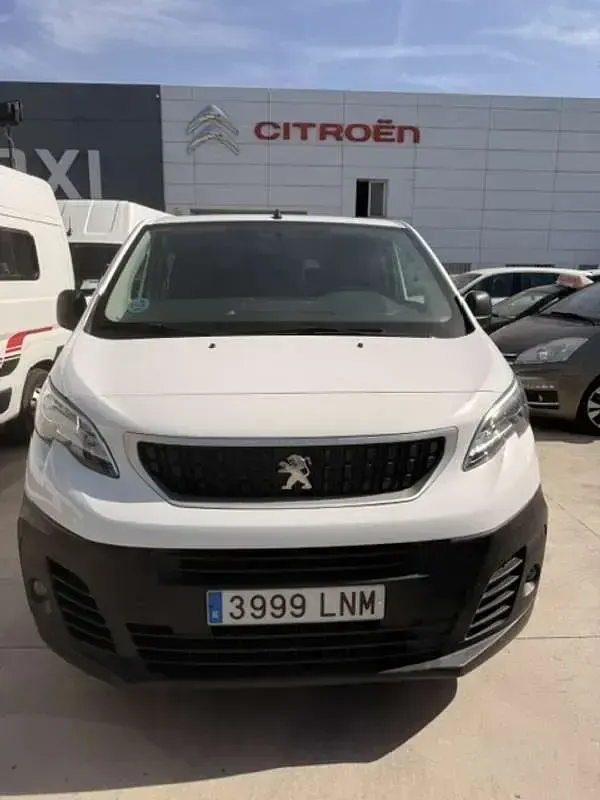 Usado Peugeot Expert S 122 CV (89 kW) 2021 Blanco Van